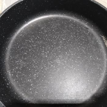 Cem Markalı Granit Tencere Setinde Kapak Kayması ve Kaplama Soyulması