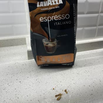 Lavazza Kahve Çekirdeğinde Bulunan Kemik Parçası: Gıda Güvenliği İhlali Ve Hızlı Çözüm Talebi