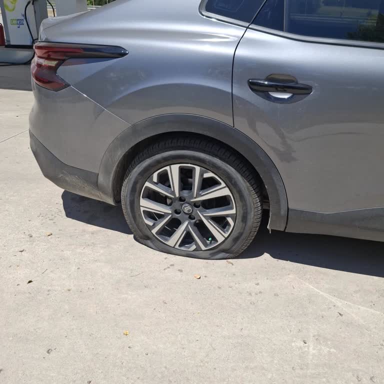 Patlayan Lastiğin Aynı Boyutta Bulunamaması Ve Bridgestone’dan Yanıt Alamama