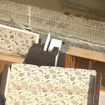Pendik Sırdaş Sokakta Çöp Kutusu Eksikliği Ve Erken Saat Gürültüsü