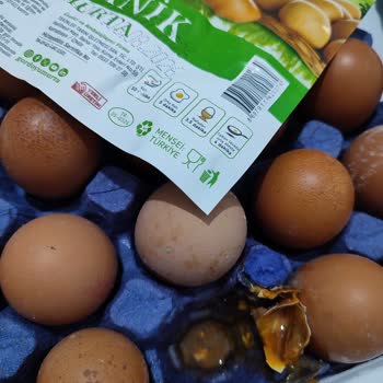 BİM'den Organik Yumurta Çürük Ve Kötü Koku Çocuk Sağlığı Riski