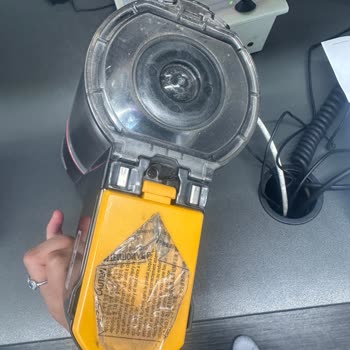 İzmit Media Markt’ta Batarya Değişiminde İlgi Eksikliği Ve 20 Gün Bekleyiş