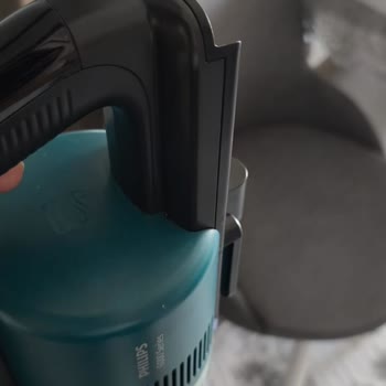 Philips 6000 Dikey Süpürge Batarya Kırılması Tekrarlayan Garanti Şikayeti