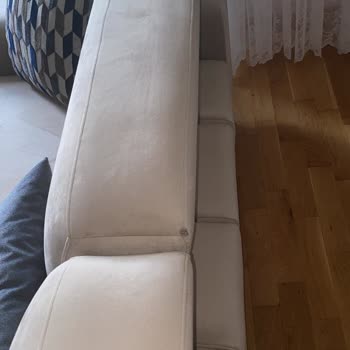Hasarlı Kanepe Teslimatı Ve Bodrum'daki Mobilya Siparişinin Gecikmesi