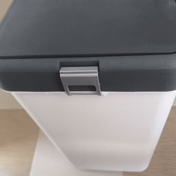Çizik Ve Kapakları Sorunlu Çamaşır Sepeti Değişim Talebi
