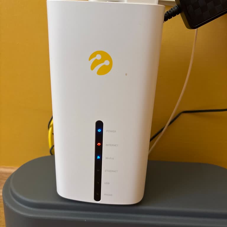 Planlanmamış İnternet Kesintisi Ve Bilgilendirme Eksikliği