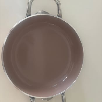 Cam Kapak Kırılması Garanti Kapsamı Dışında Olduğu Söylenmesine Rağmen Ücretsiz Değişim Talebi