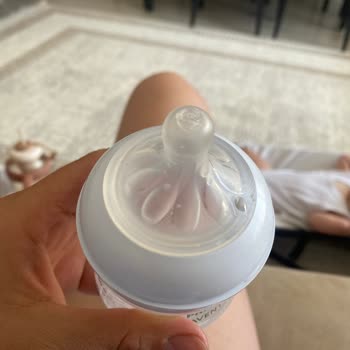 Philips Avent Biberon Ucunda Üretim Hatası Bebeğimin Boğazına Süt Kaçmasına Yol Açtı