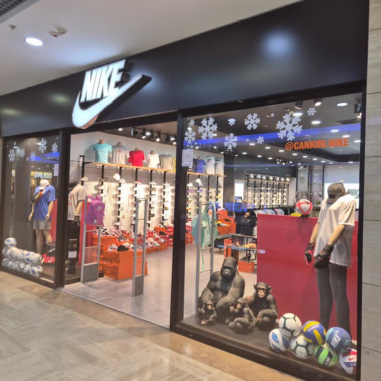 Fiyat Çelişkisiyle 400 TL Olarak Söylenen Boks Eldiveni 1200 TL İstenmesi
