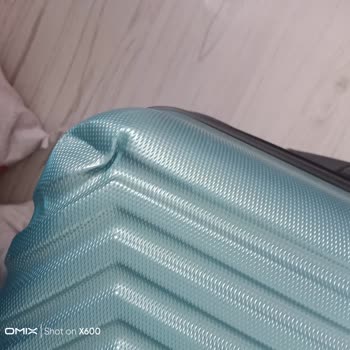 Kırılan Valiz Ve Cevap Gelmeyen Müşteri Hizmetleri