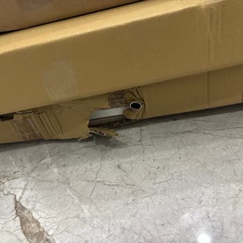 Kırık Dolap Teslimatı Ve Cevapsız İade Talebi