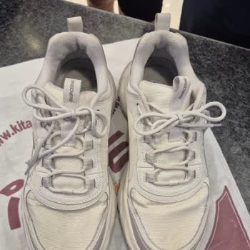 Skechers Ayakkabısında Üretim Kusuru: Dikiş Atması Red Cevabı