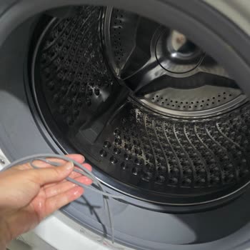 Yangın Riski Oluşturan Çamaşır Makinesi Ve Yetkisiz Servis