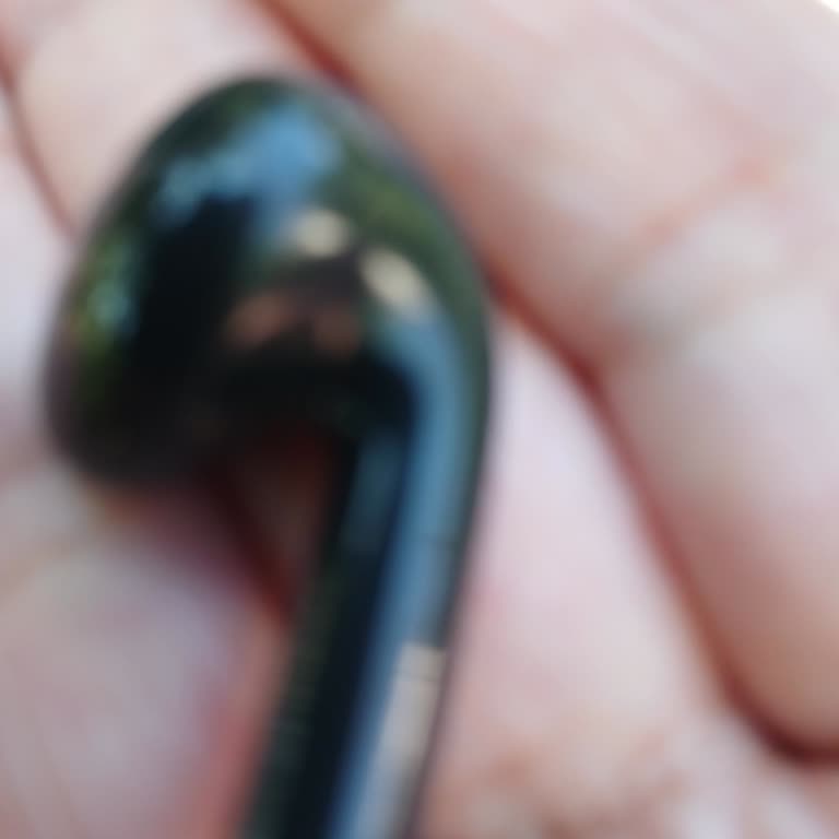 Sağ Kulak Çalışmayan Ve Şarjı Hızla Bitiren Defolu Bluetooth Kulaklık