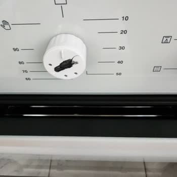 Eksik Tepsiler Ve Bozuk Isı Kontrol Düğmesi İçin Hızlı Çözüm Talebi