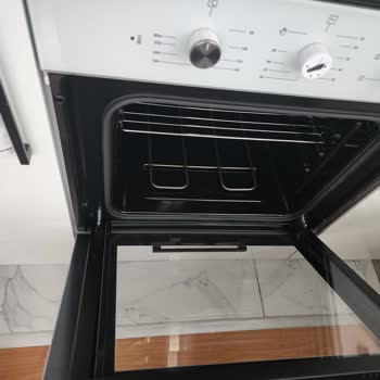 Eksik Tepsiler Ve Bozuk Isı Kontrol Düğmesi İçin Hızlı Çözüm Talebi