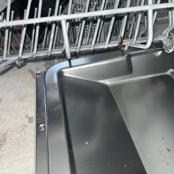 Garanti Altındaki Bulaşık Makinesinde Paslanma Ve Samsung’un Kullanıcı Hatası İddiası