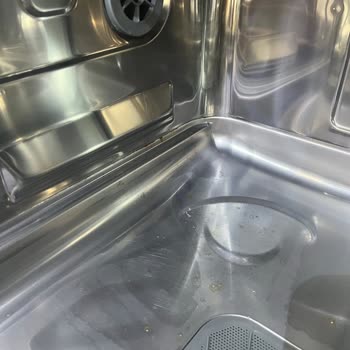 Garanti Altındaki Bulaşık Makinesinde Paslanma Ve Samsung’un Kullanıcı Hatası İddiası