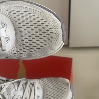 Deichmann Mağazasında Yeni Puma Ayakkabım Bir Ayda Yırtıldı, Çözüm Sunulmadı