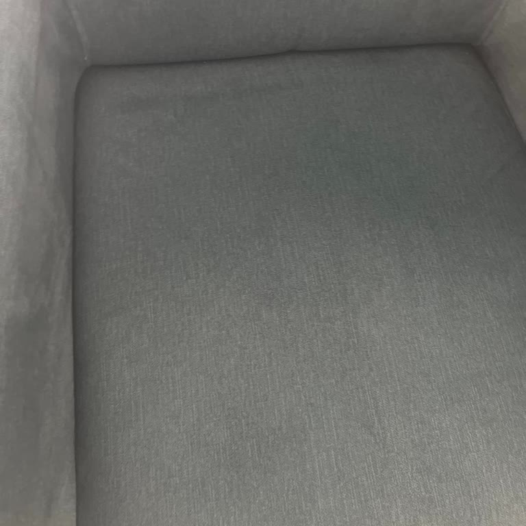 Berjer Çöktü, Çekmeceler Açılmıyor Ve Mağaza Çözüm Sunmuyor