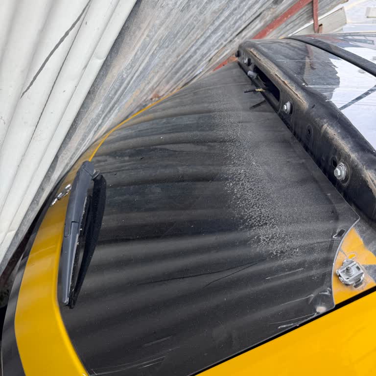 Peugeot 208 Arka Cam Parça Gecikmesi Ve Söz Verilen İndirimin Yerine Getirilmemesi
