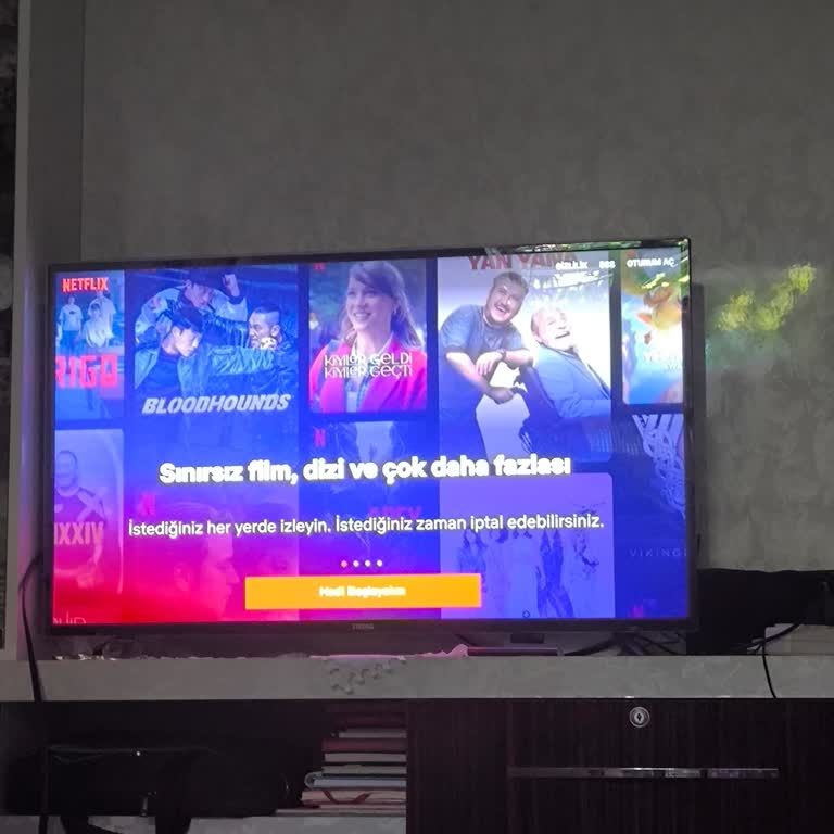 Smart TV'de Netflix Uygulaması Çalışmıyor, Kumanda Tepki Vermiyor Ve Ekran Donuyor