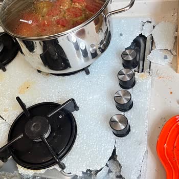 Simfer Camlı Ocak Patlamasıyla Eşim Yaralandı Ve Evimiz Zarar Gördü