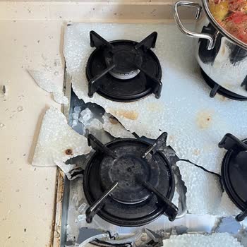 Simfer Camlı Ocak Patlamasıyla Eşim Yaralandı Ve Evimiz Zarar Gördü