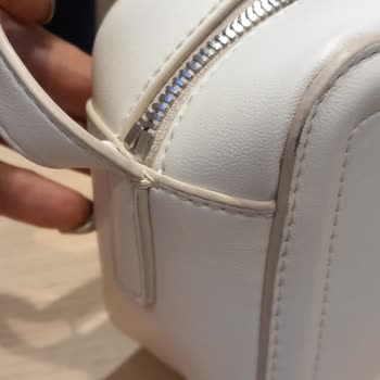 Calvin Klein Çantasında Sap Çatlakları Ve Garanti Reddi