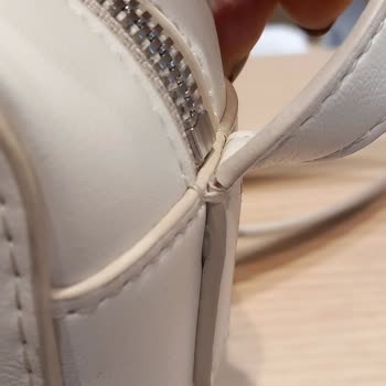 Calvin Klein Çantasında Sap Çatlakları Ve Garanti Reddi