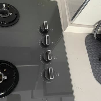 Arçelik Set Üstü Ocak Düğme Arızası Tekrarlıyor Değişim Talebi