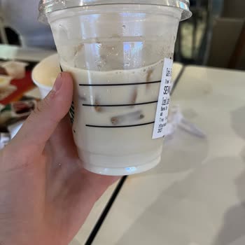 Starbucks Ice Latte Neredeyse Süt, Kahve Lezzeti Yok