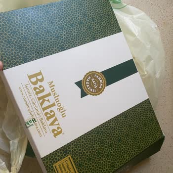 Kızılay Şubesinden Kalitesiz Antepfıstıklı Baklava İçin 730 TL İade Talebi