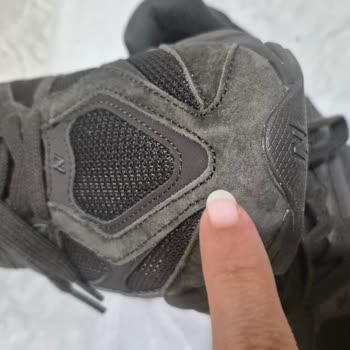 Stepstore’da Orijinal Olduğu Söylenen Ayakkabı Sahte Çıktı Ve Ek Ücretler Talep Edildi