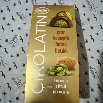Balin Çikolata Ürününde Sert Yabancı Parça Çıktı Ve Diş Kırılma Riski