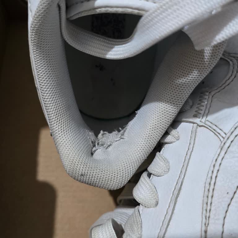 Puma Ayakkabısında Üretim Hatası Ve Bilgi Eksikliği