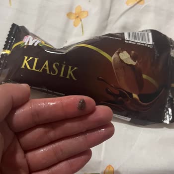 Migros’ta Magnum Dondurmasında Plastik Parça Çıktı Gıda Güvenliği İhlali