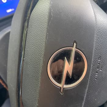 Yeni Opel Combo Direksiyon Soyulması Garanti Kapsamı Dışında Reddedildi