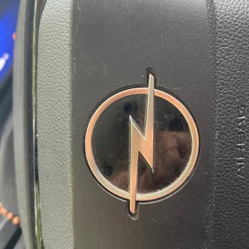 Yeni Opel Combo Direksiyon Soyulması Garanti Kapsamı Dışında Reddedildi
