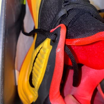 Nike Giannis Freak 7 Ayakkabısında Üretim Hatası Ve İade Reddi