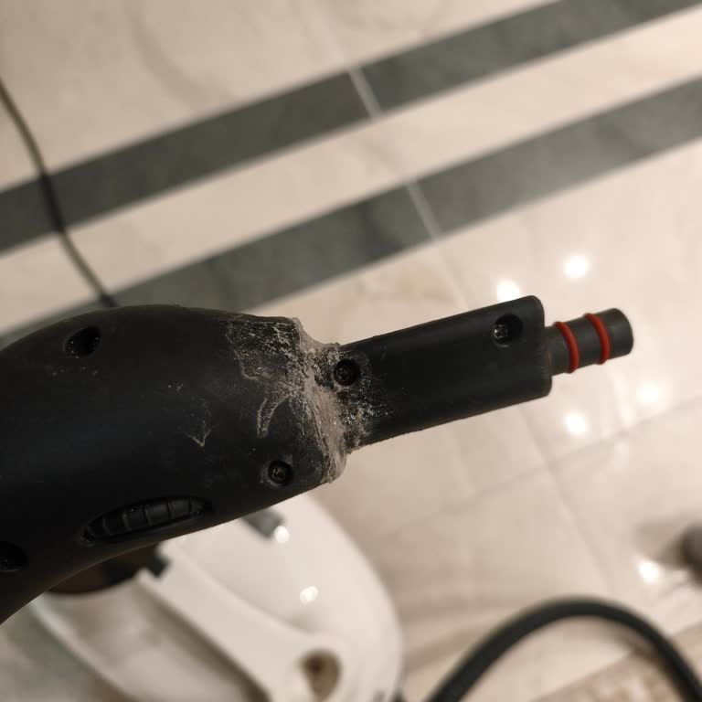 Pirantech Buharlı Temizleyicinin Hortum Ucu Kırıldı Ve Ara Aparat Kayıp