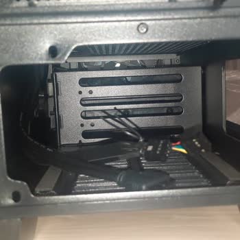 MSI Kasa İçinde 650W Güç Kaynağı Olmadığı İçin 12 Kez Arama Ve Çözüm Bekleyişi