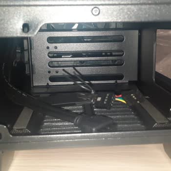 MSI Kasa İçinde 650W Güç Kaynağı Olmadığı İçin 12 Kez Arama Ve Çözüm Bekleyişi
