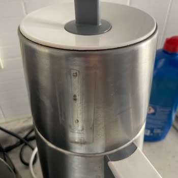 Homend Royal Tea 1708 H Çaycısının Dayanıksız Tutma Yeri Nedeniyle Geri Çağrı Talebi