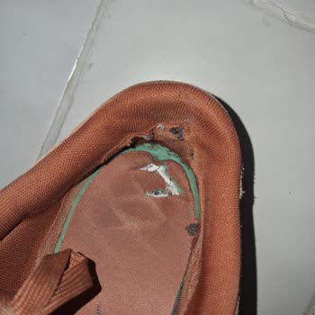 Puma Süet Ayakkabım Kısa Sürede Yırtıldı, Hemen Değişim İstiyorum