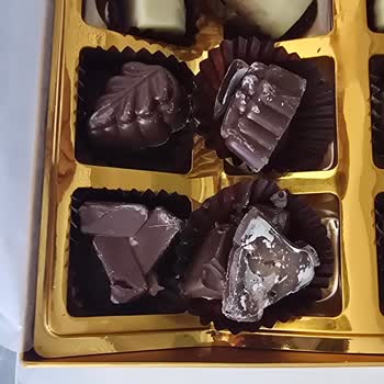 Migros Sanal Markette Satın Alınan Çikolatalar Bayat Ve Cevap Yok