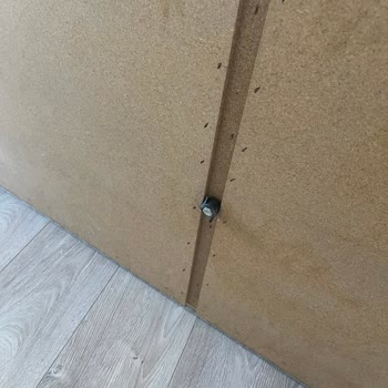 Kırılan Koltuk Ayağı İçin Parça Gönderimi, Servis Ücreti Kabul Edilmiyor