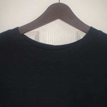 Pull And Bear Tişörtlerde Kısa Sürede Yaka Bozulması