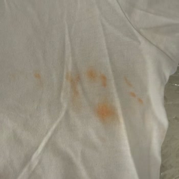 Boya Sızdıran Çanta Tişörtümü Kalıcı Olarak Lekeledi, İade Ve Tazminat Talebim Reddedildi