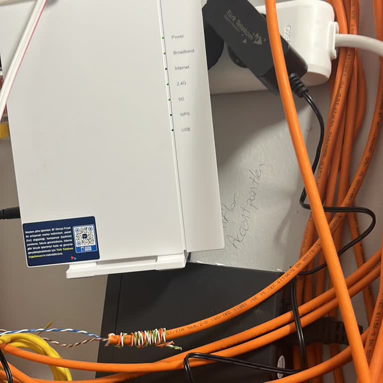 Türk Telekom İki Haftadır İnternet Kesintisi ve Müşteri Hizmetlerinin Boş Sözleri